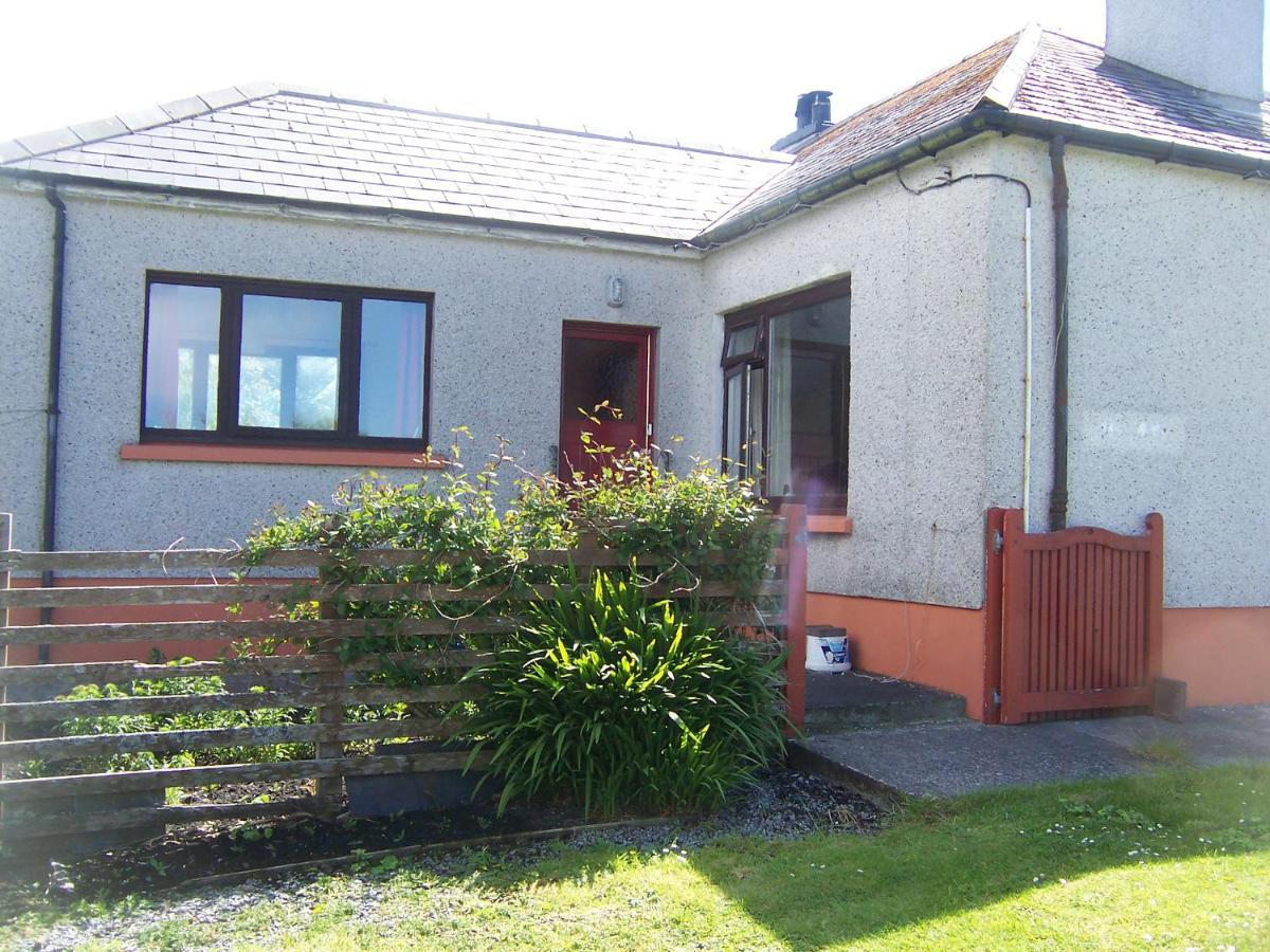 Riverside Cottage Lochboisdale Bagian luar foto